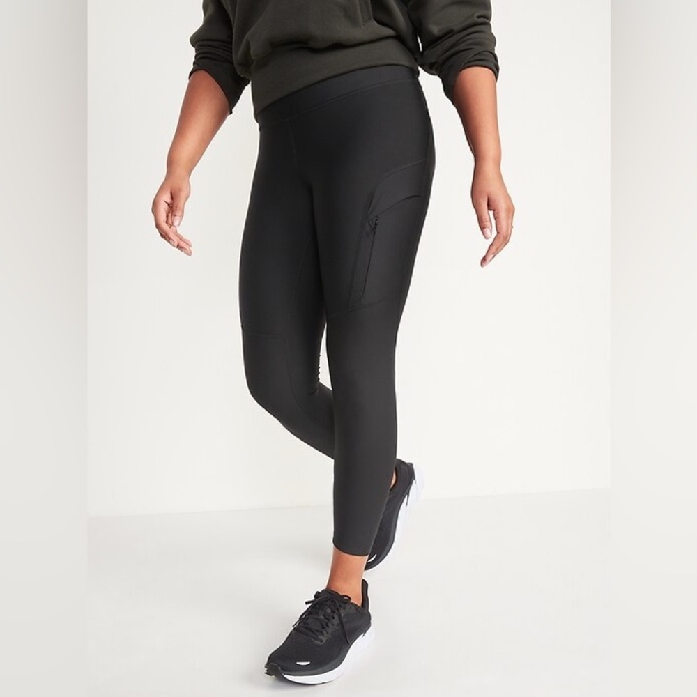 OLD NAVY Black Go Dry Active Leggings with Pockets